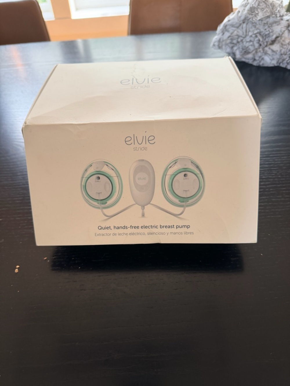 Elvie Stride Quiet Hands-Free Electric Breast Pump - White/Green